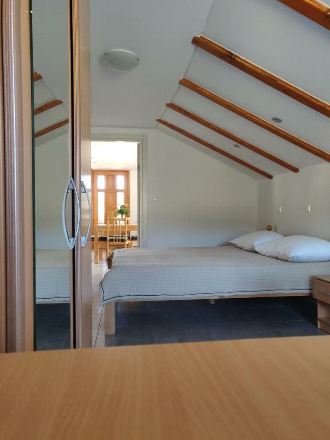 Guest House Maslina Vinišće Εξωτερικό φωτογραφία