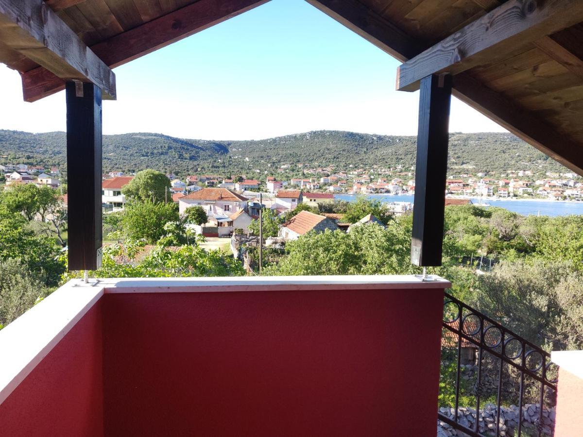 Guest House Maslina Vinišće Εξωτερικό φωτογραφία